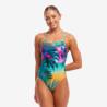 FUNKITA ONE PIECE THE BEACH T10